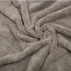 Eliteridegear microfiber car wash towel, super absorbent auto cleaning cloth for drying and detailing vehicles.