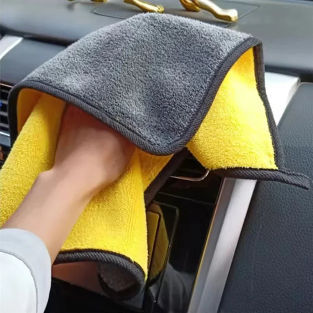 Set of 1/2/5 ultra-fine fiber car cleaning towels from Eliteridegear, ideal for drying and washing vehicles with professional detail.
