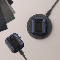 Wireless Earphones Shockproof TPU + PC Protective Case with Carabiner, For AirPods 1 / 2