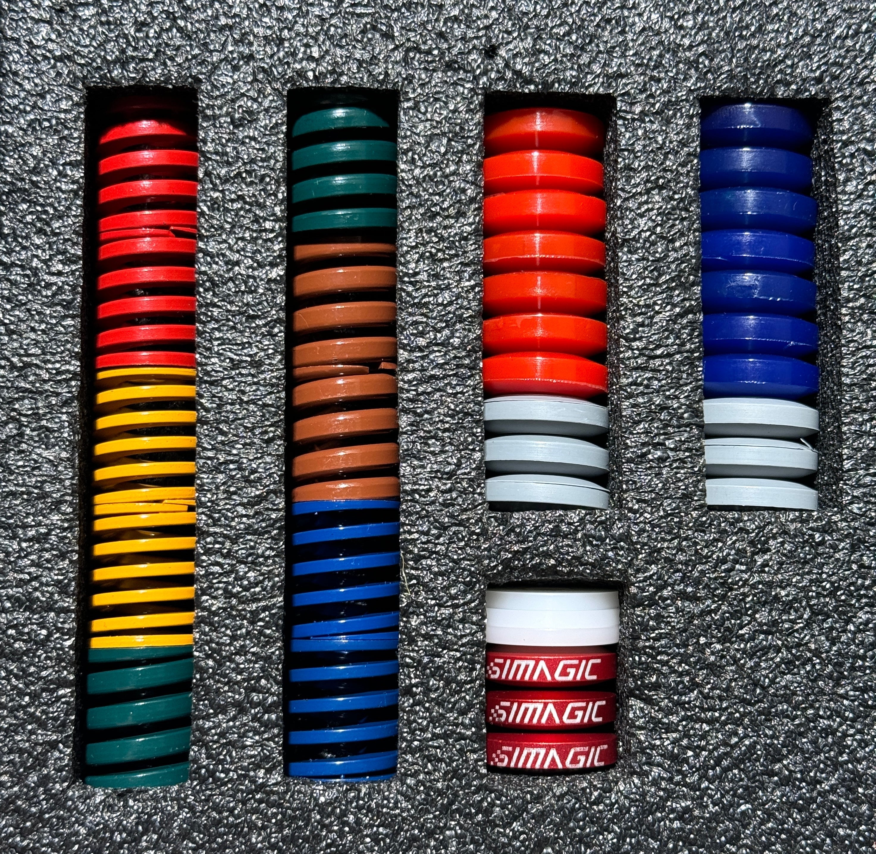 Simagic P1000 rubber pads and springs kit for Trak Racer UK pedals, brake feel tuning for standard and hydraulic pedal setups.