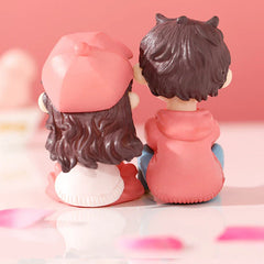 Hign-concerned Miniature Couple Figurines Wedding Gift