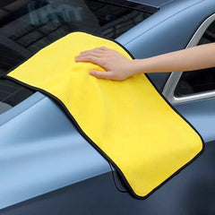 Set of 1, 2, or 5 ultra-fine fiber car cleaning towels by Eliteridegear, ideal for drying, washing, and detailing cars.