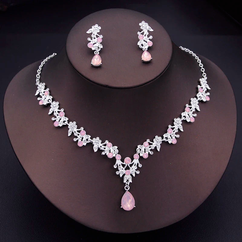 Exquisite Dangle Earrings and Necklace for Women Elegant Jewelry Set Flower Design Shining Rhinestone Necklace set Wedding