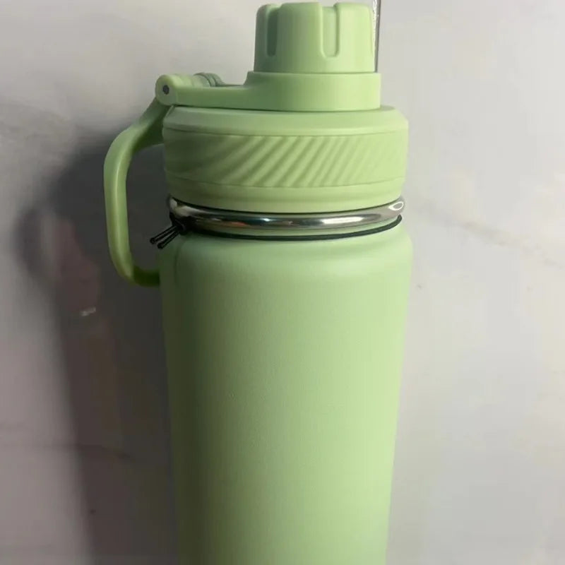 Adistore 24oz stainless steel insulated water bottle with vacuum sports cup, featuring a sleek design and secure lid.