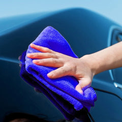 Eliteridegear microfiber car cleaning towel, thickened and quick-drying, ideal for auto detailing, waxing, and car wash.