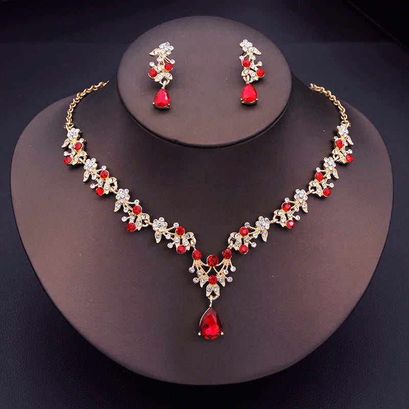 Exquisite Dangle Earrings and Necklace for Women Elegant Jewelry Set Flower Design Shining Rhinestone Necklace set Wedding