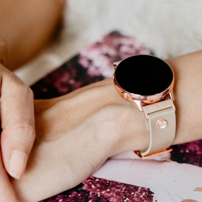 Refurbished Samsung Galaxy Watch Active 2 40MM 4G smartwatch with a black band, showing the watch face and digital display.